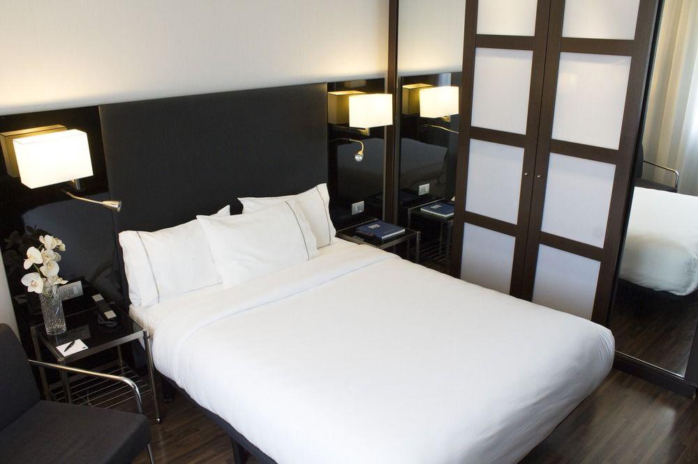 Ac Hotel Madrid Feria By Marriott Exterior photo