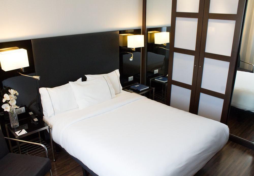 Ac Hotel Madrid Feria By Marriott Exterior photo
