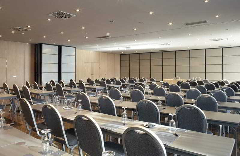 Ac Hotel Madrid Feria By Marriott Exterior photo
